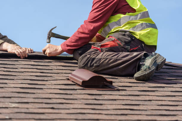 Best Emergency Roof Repair  in Manton, MI